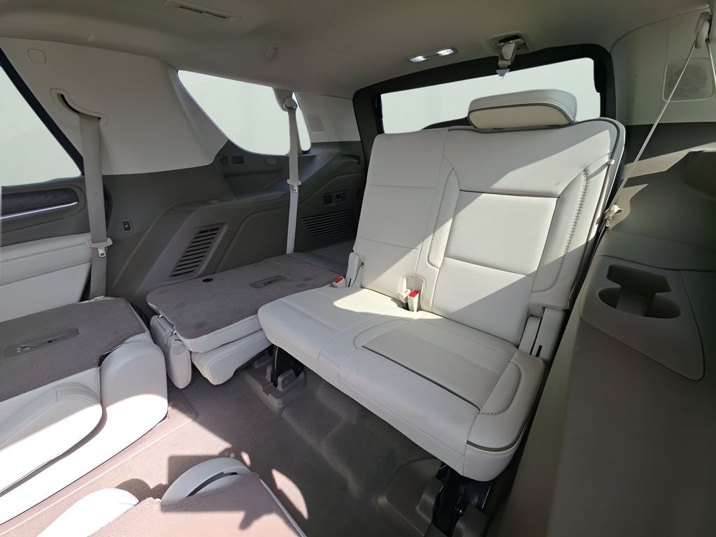 Used 2021 White GMC Denali image 11