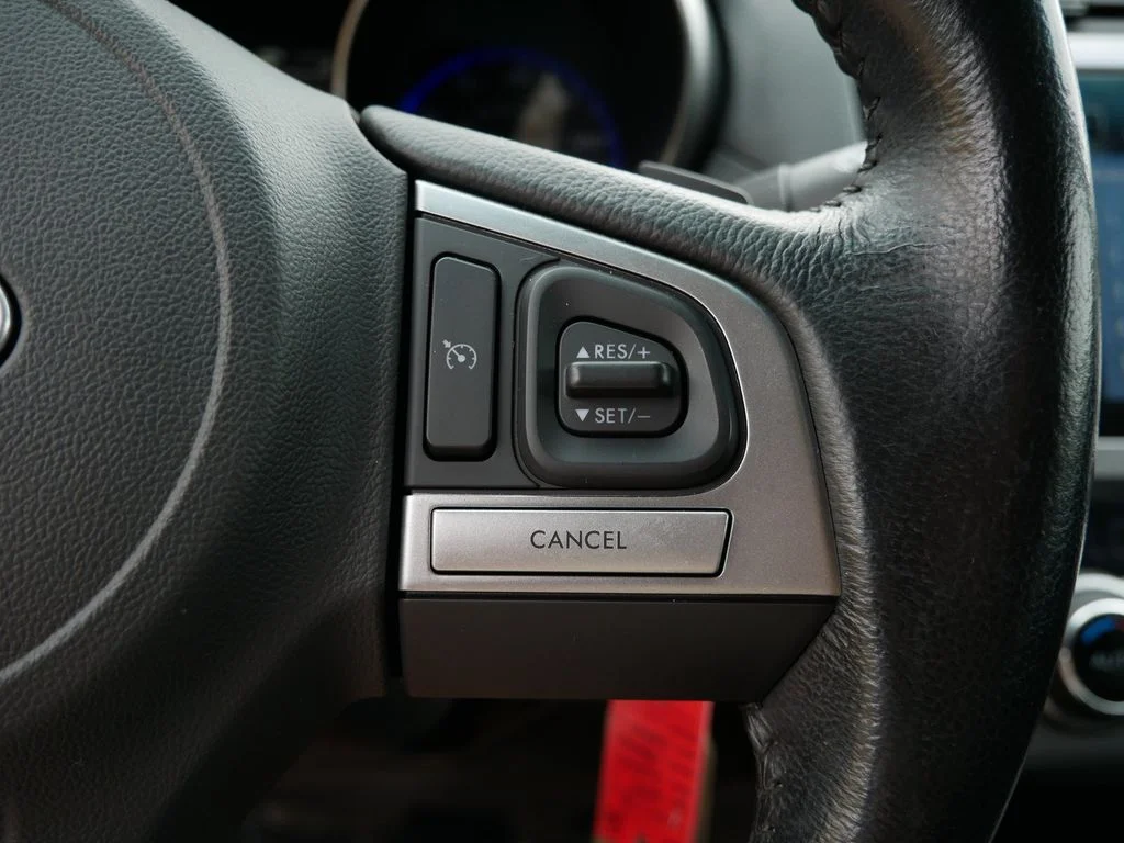 Used 2015 Black Subaru 2.5i image 18