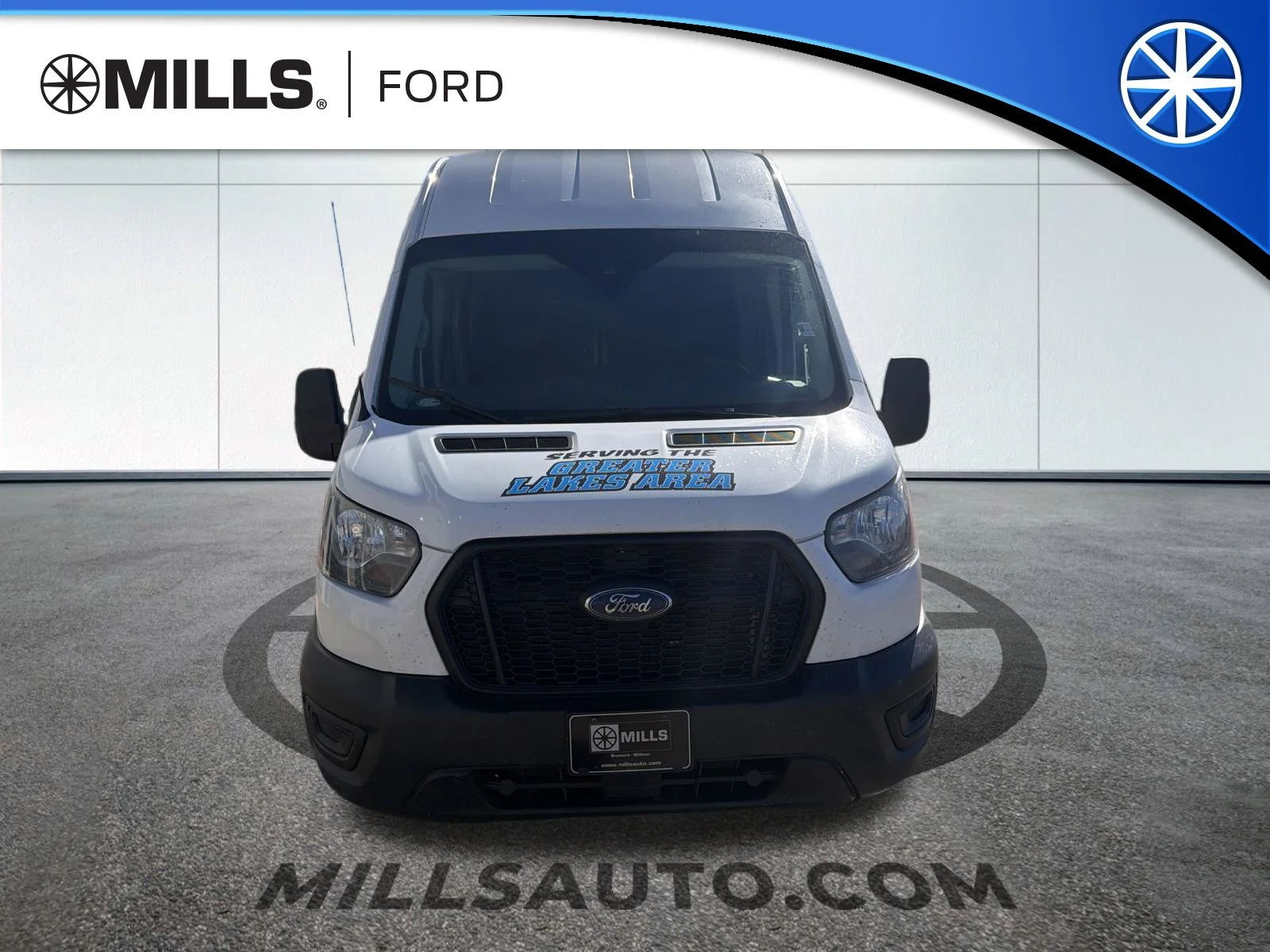 Used 2023 Oxford White Ford Base image 1