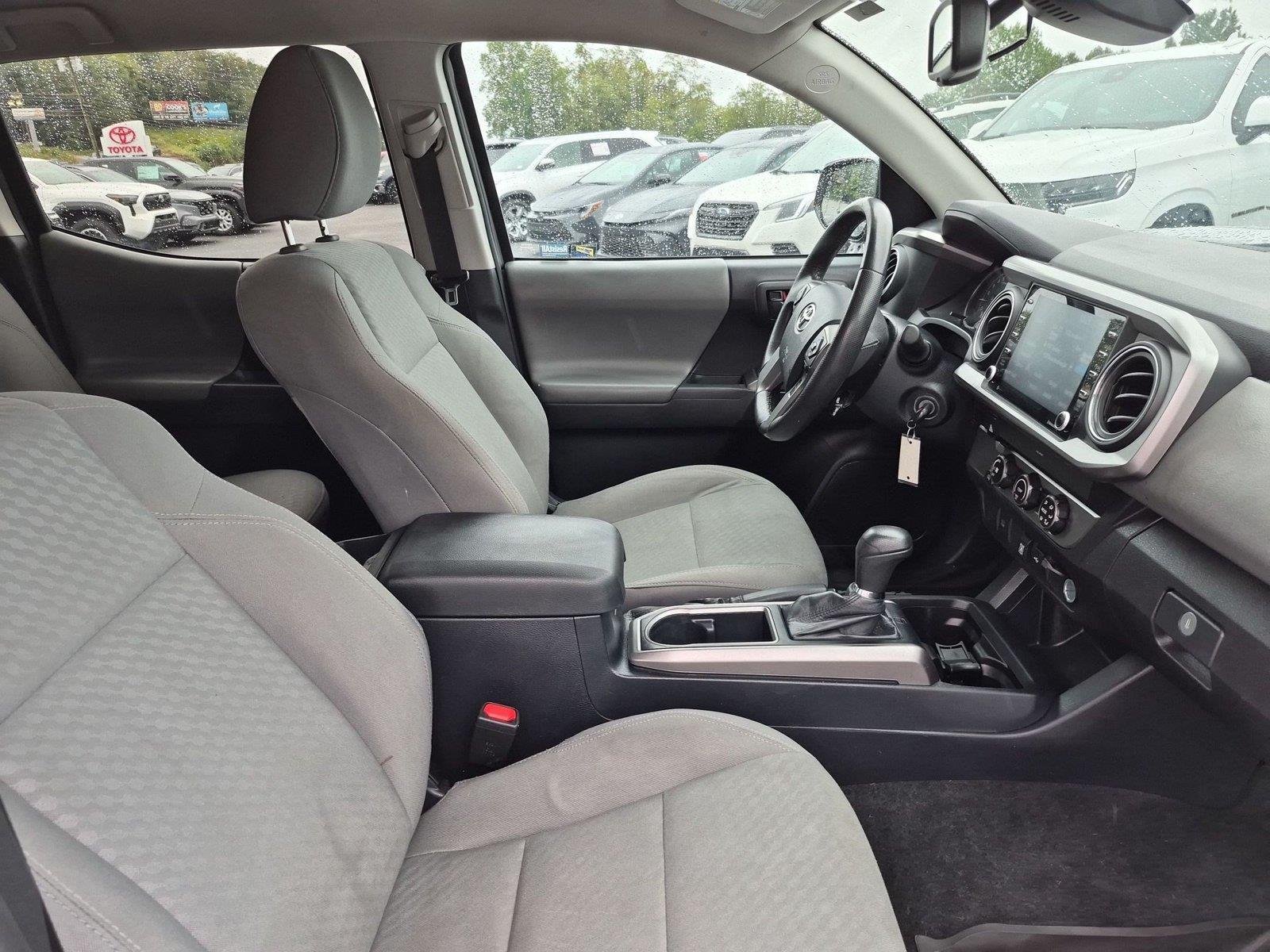 Used 2020 Silver Sky Metallic Toyota SR5 image 34