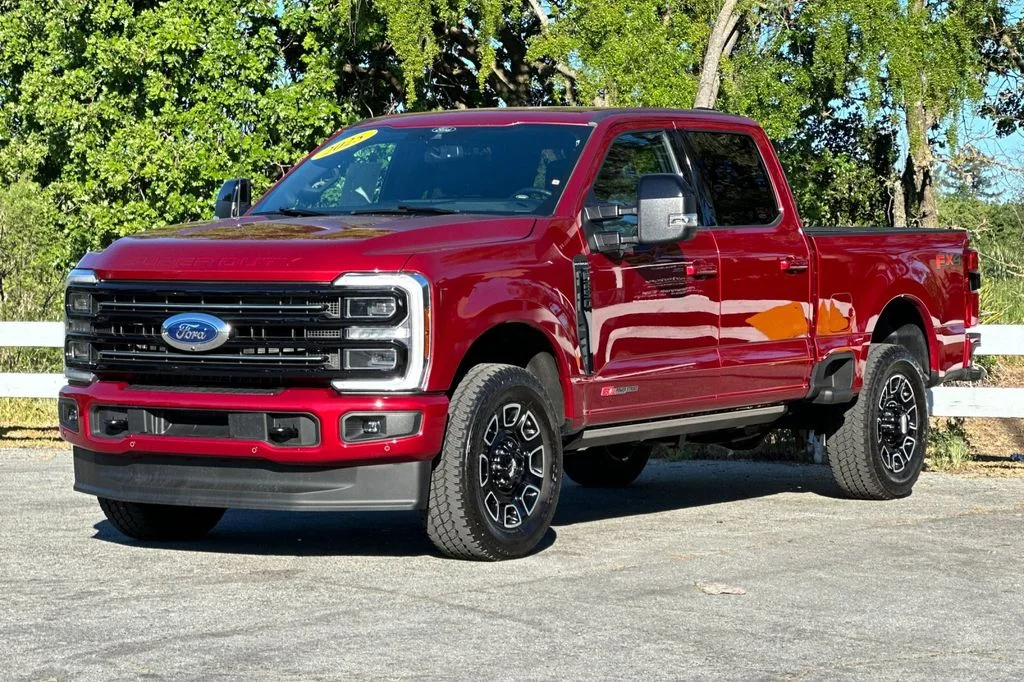 Used 2025 Red Ford Platinum image 9