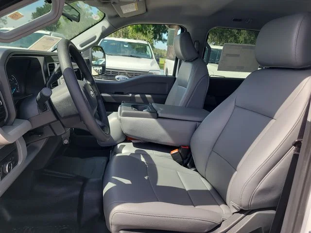 New 2026 Oxford White Ford XL image 20