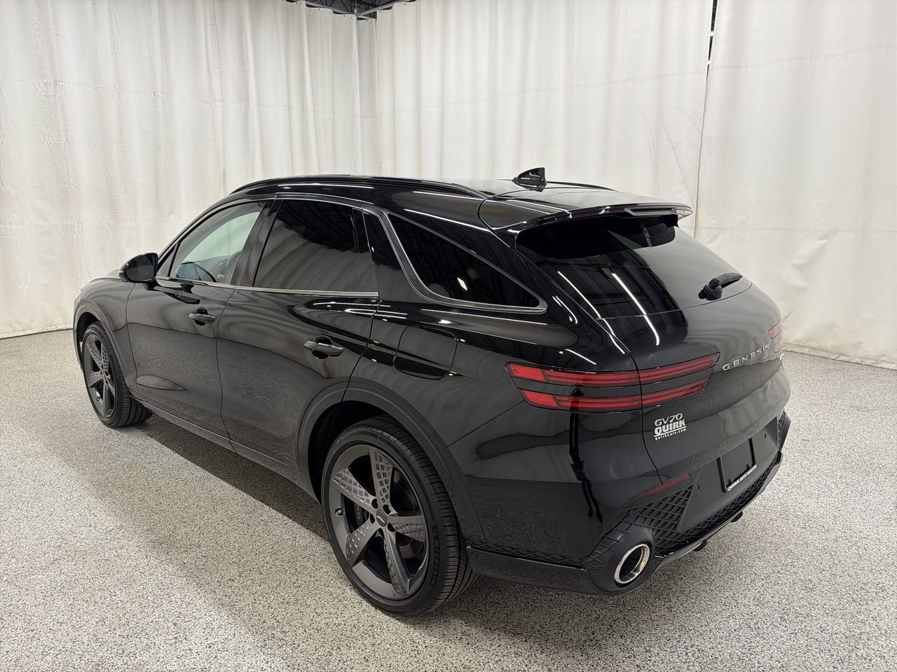 Certified Used 2025 Vik Black Genesis 2.5T Sport Prestige image 9