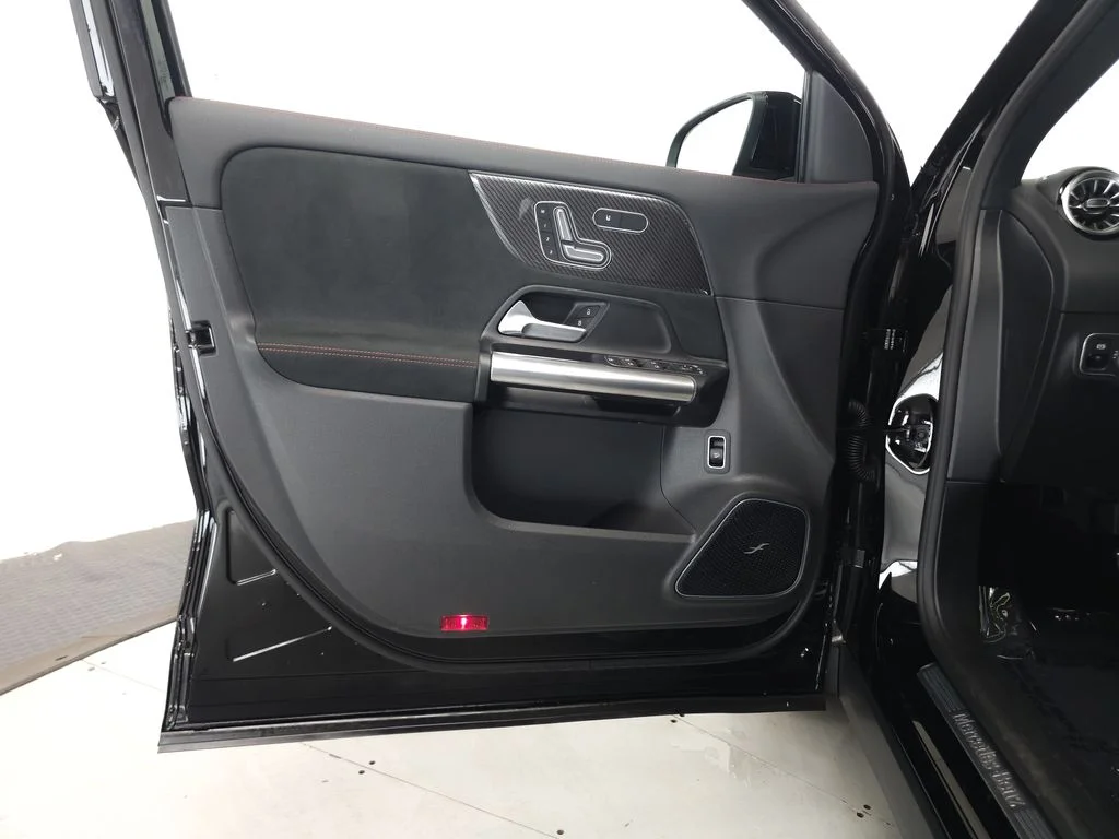 Certified Used 2026  Mercedes-Benz GLA 35 AMG® image 5