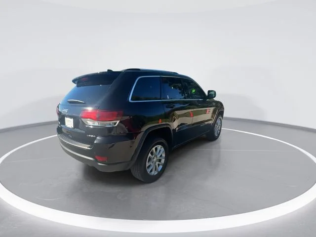 Used 2021 Black Jeep Laredo E image 8