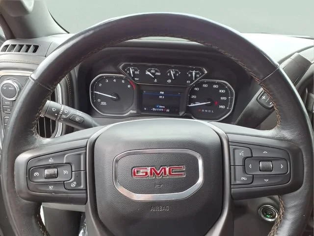 Used 2022 Summit White GMC AT4 image 11