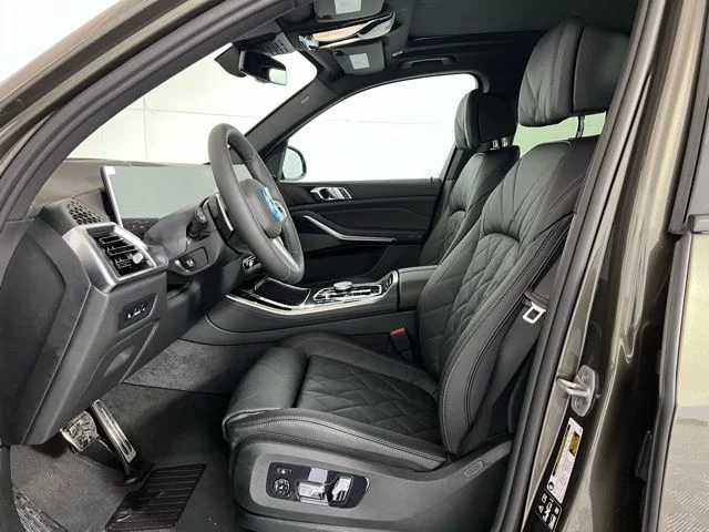 Used 2026 Manhattan Green Metallic BMW xDrive40i image 10