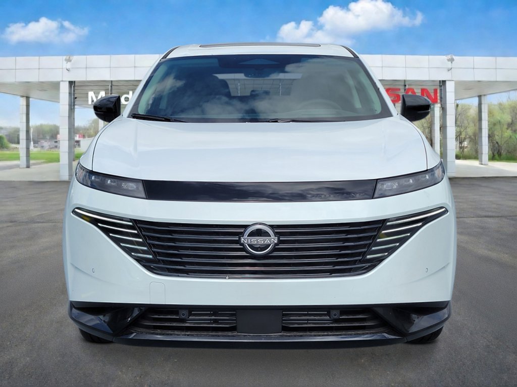 New 2026 Everest White Pearl Tricoat Nissan Platinum image 8