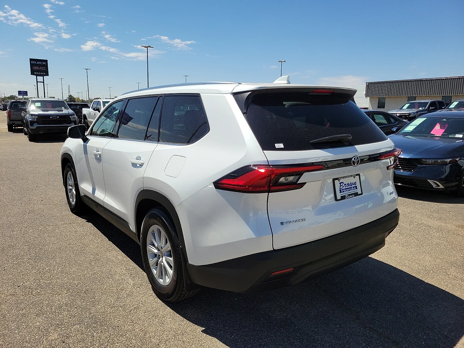 Certified Used 2024 Pearl Toyota Hybrid Limited image 7