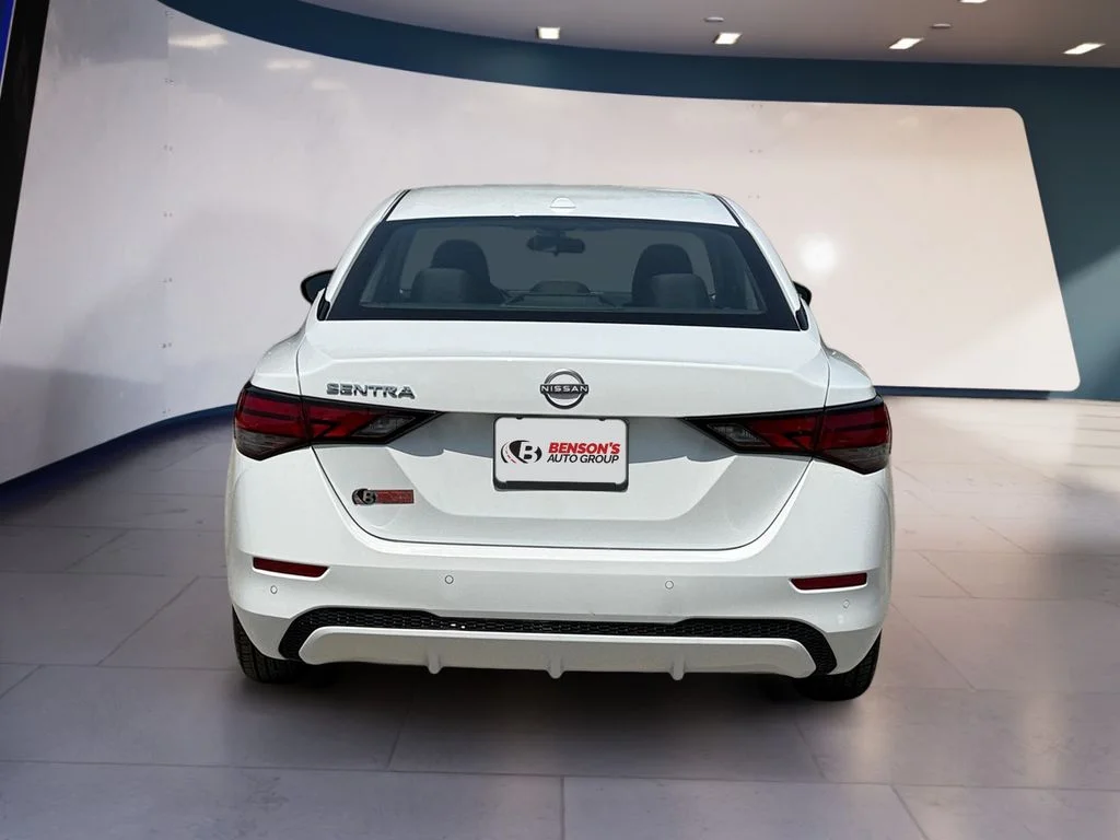 Used 2025 White Nissan SV image 4