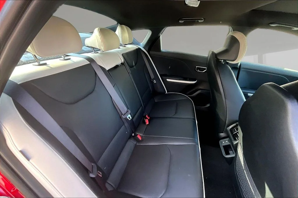 New 2026 Currant Red Kia GT-Line Turbo image 10