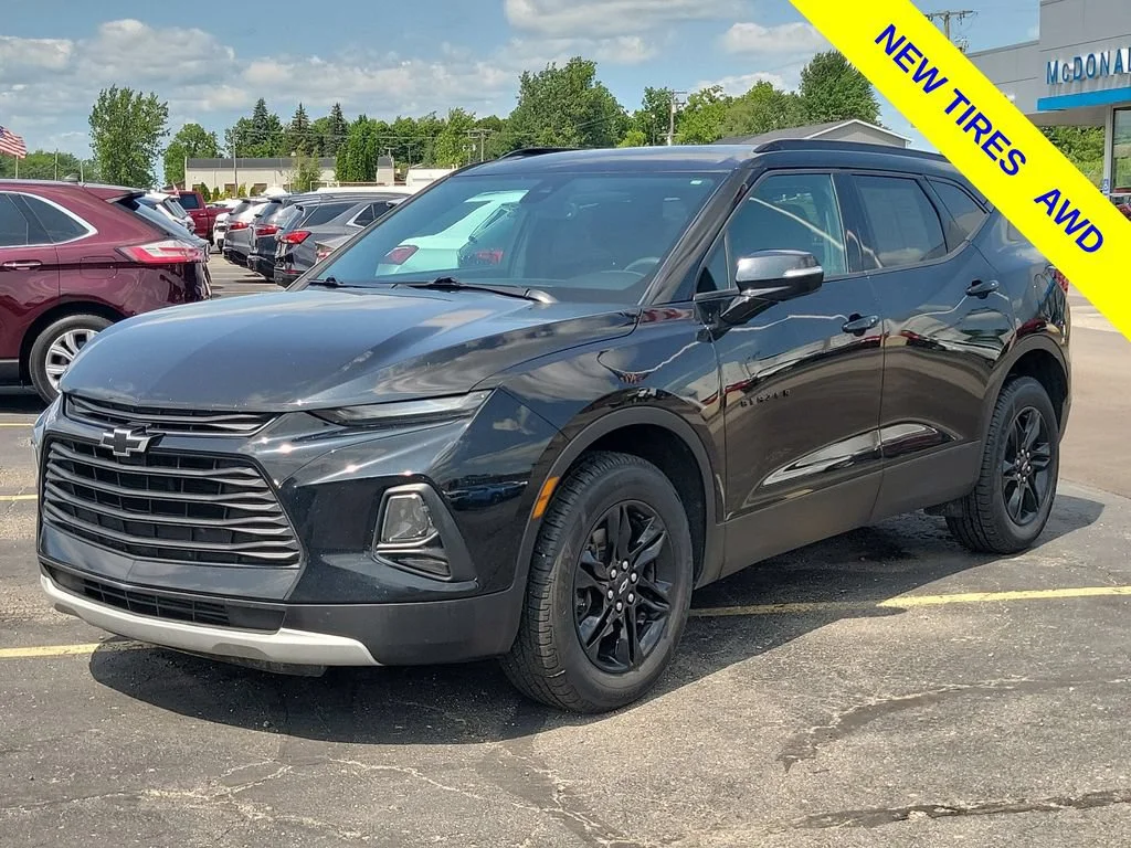 Used 2021 Chevrolet Blazer 2LT with VIN 3GNKBHR48MS536112 for sale in Marlette, MI