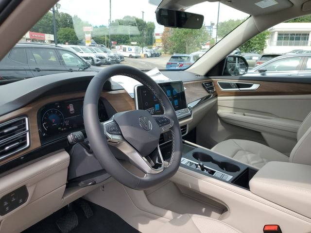 New 2026 Black Volkswagen 2.0T SE image 18