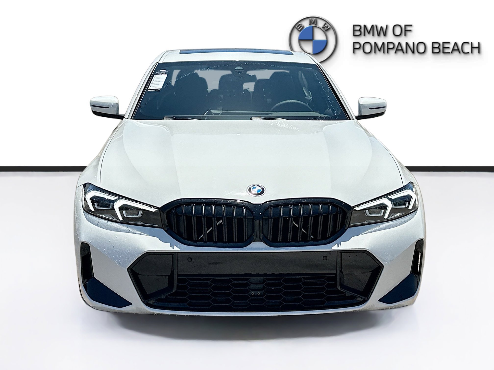 New 2026 Alpine White BMW 330i image 2