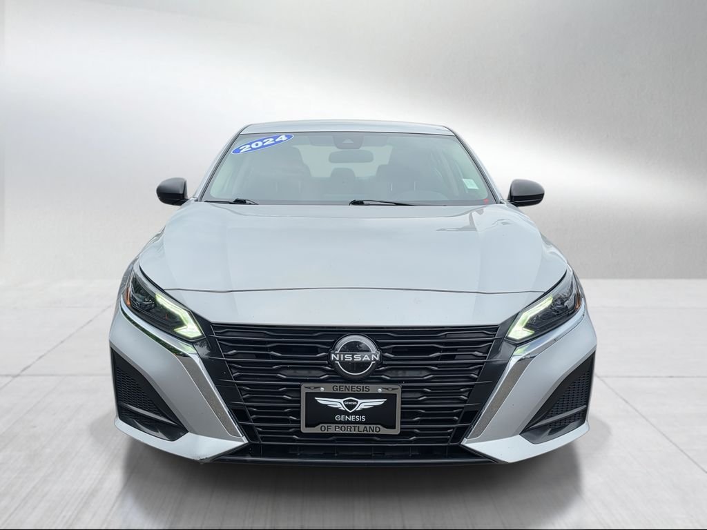 Used 2024 Brilliant Silver Metallic Nissan 2.5 SV image 8