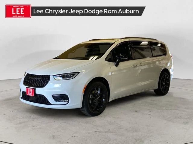 2026 Chrysler Pacifica LIMITED AWD