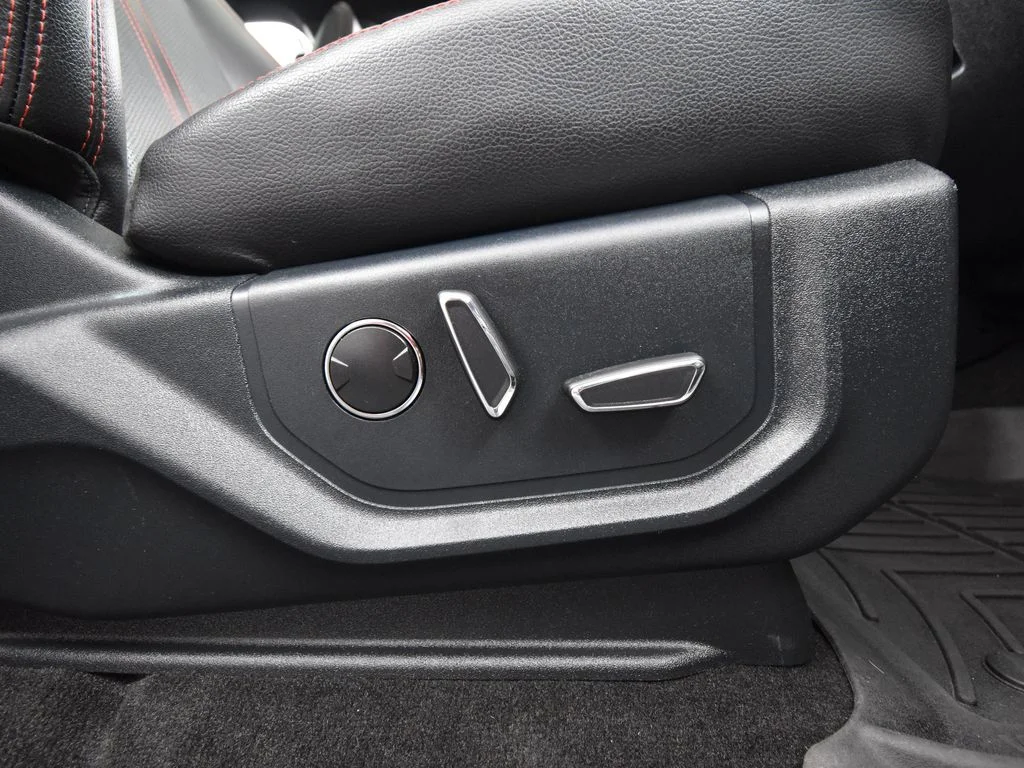 Used 2021 White Ford Limited image 45