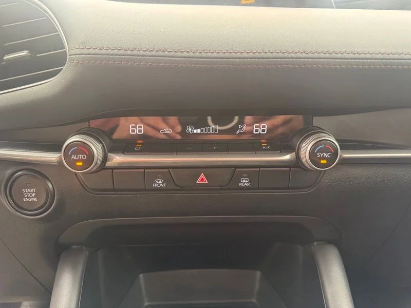 Used 2021 Blue Mazda Select image 7