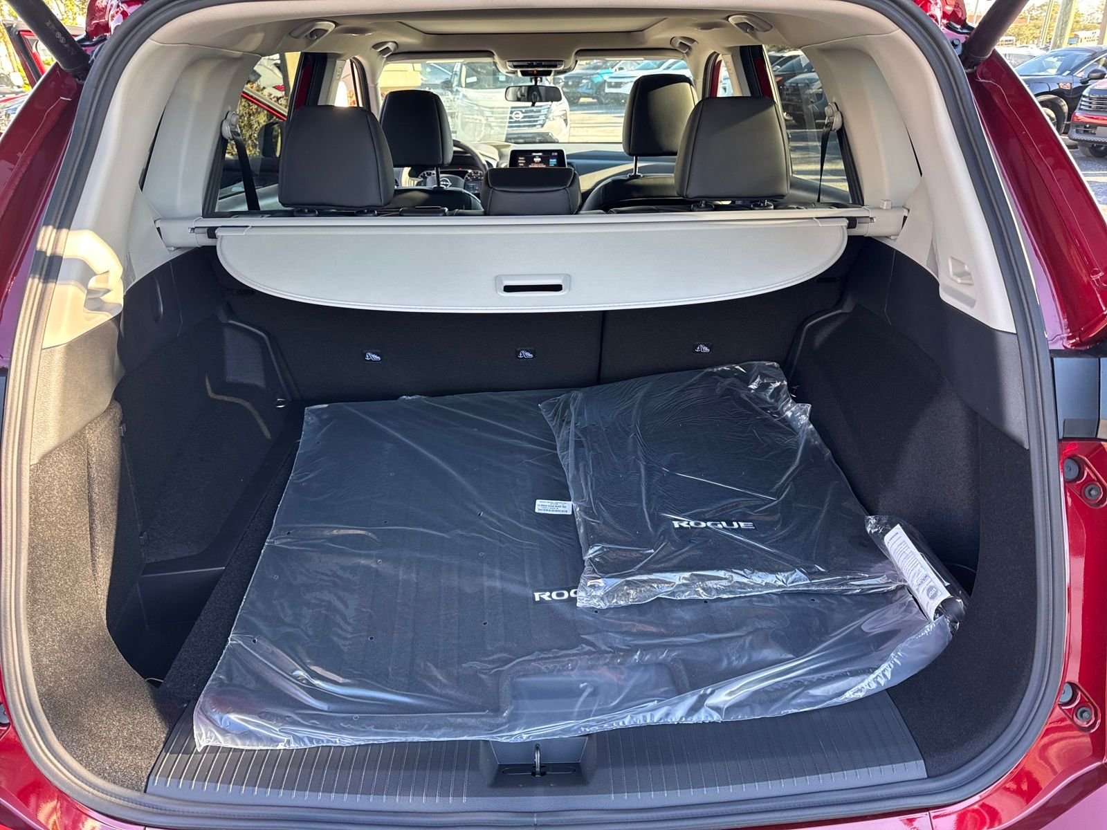 New 2026 Nissan Rogue Dark Armor 4D Sport Utility