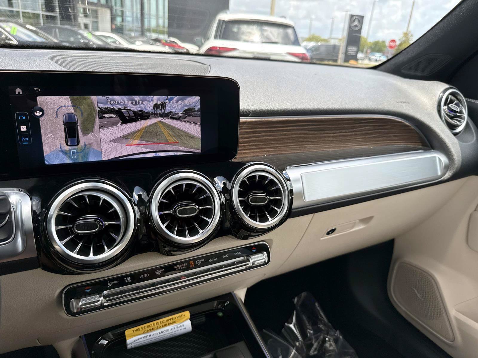 New 2026 Black Mercedes-Benz 250 SUV image 28