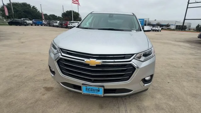 Used 2020 SILVER ICE METALLIC Chevrolet Premier image 3