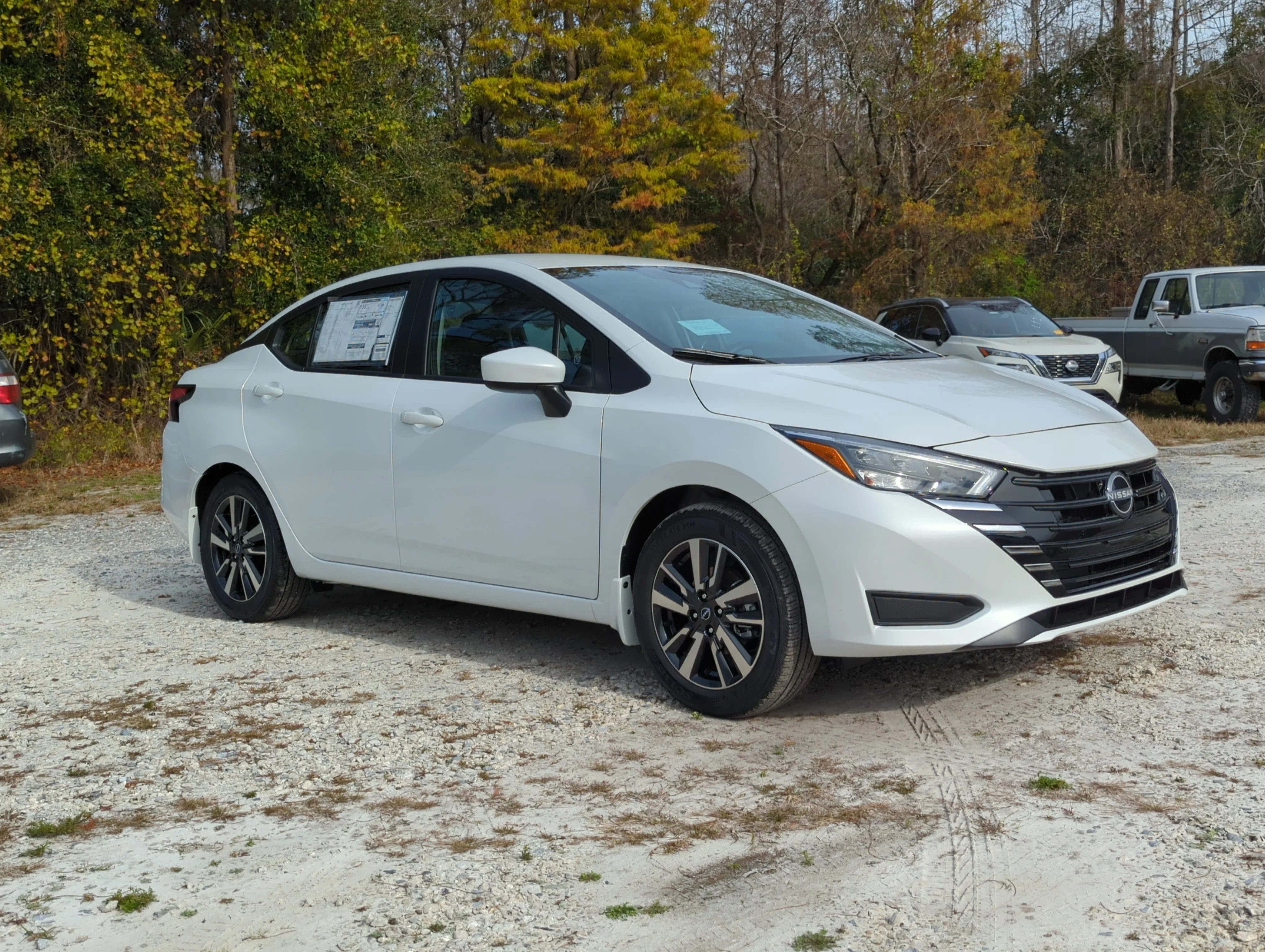 New 2025 Aspen White Tricoat Nissan SV image 2