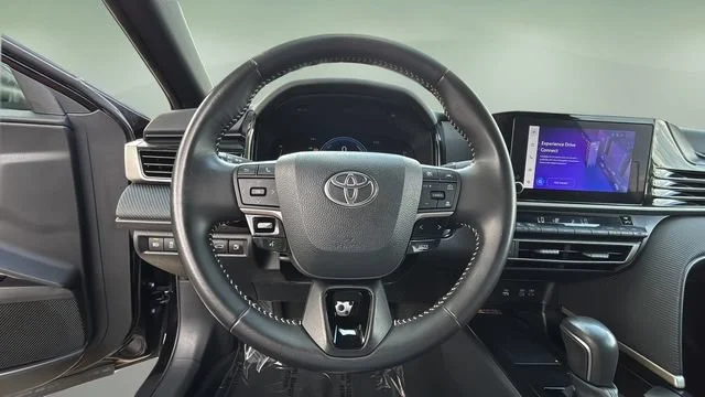 Used 2025  Toyota LE image 12