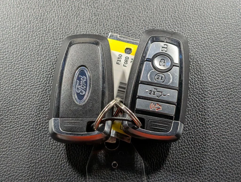 Certified Used 2024 Carbonized Gray Metallic Ford XLT image 29