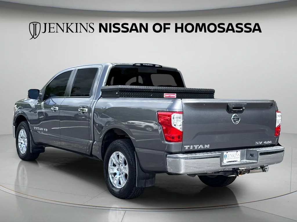 Used 2019 Gray Nissan SV image 6