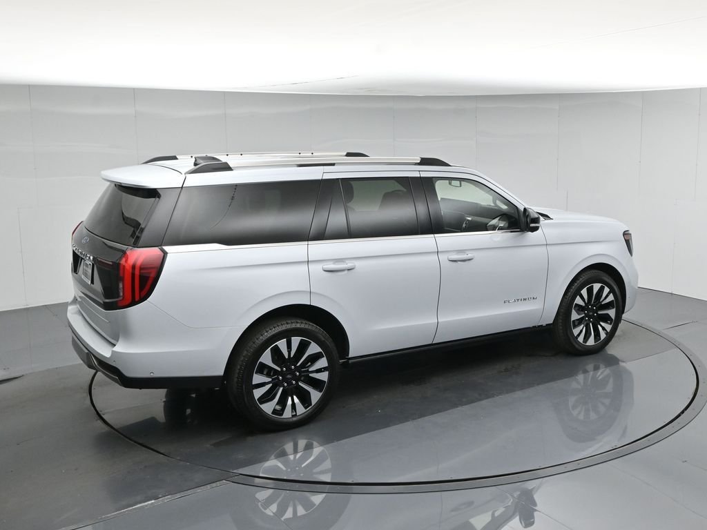 Used 2025 Silver Ford Platinum image 48