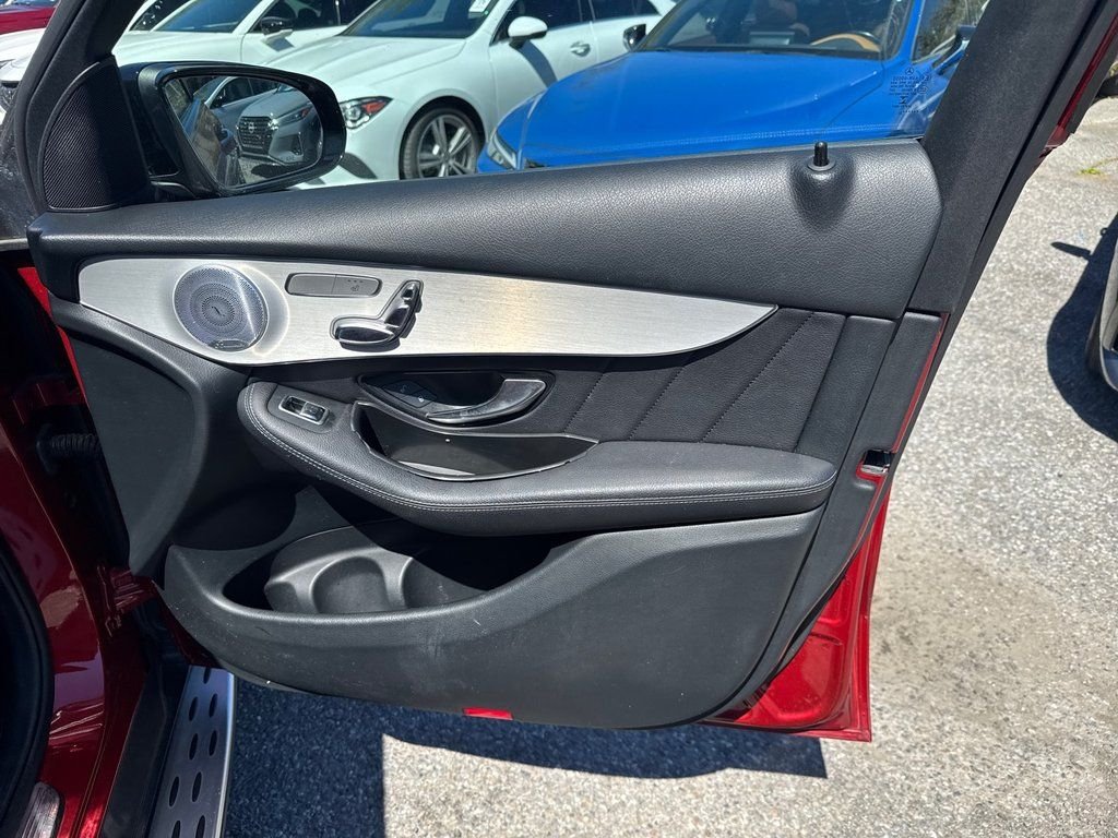 Used 2020 Red Mercedes-Benz GLC 300 Coupe image 12