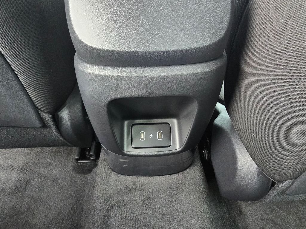 Used 2026 Serenity White Hyundai Blue image 30