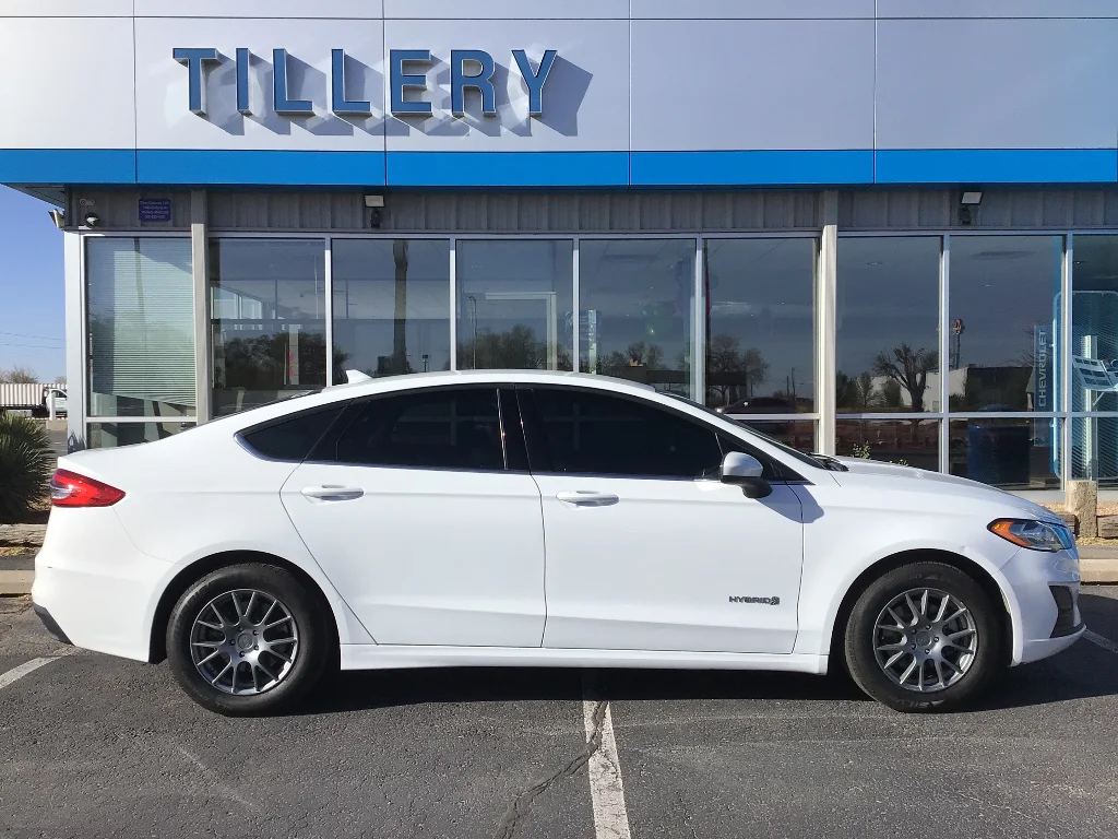 2019 Ford Fusion Hybrid SE