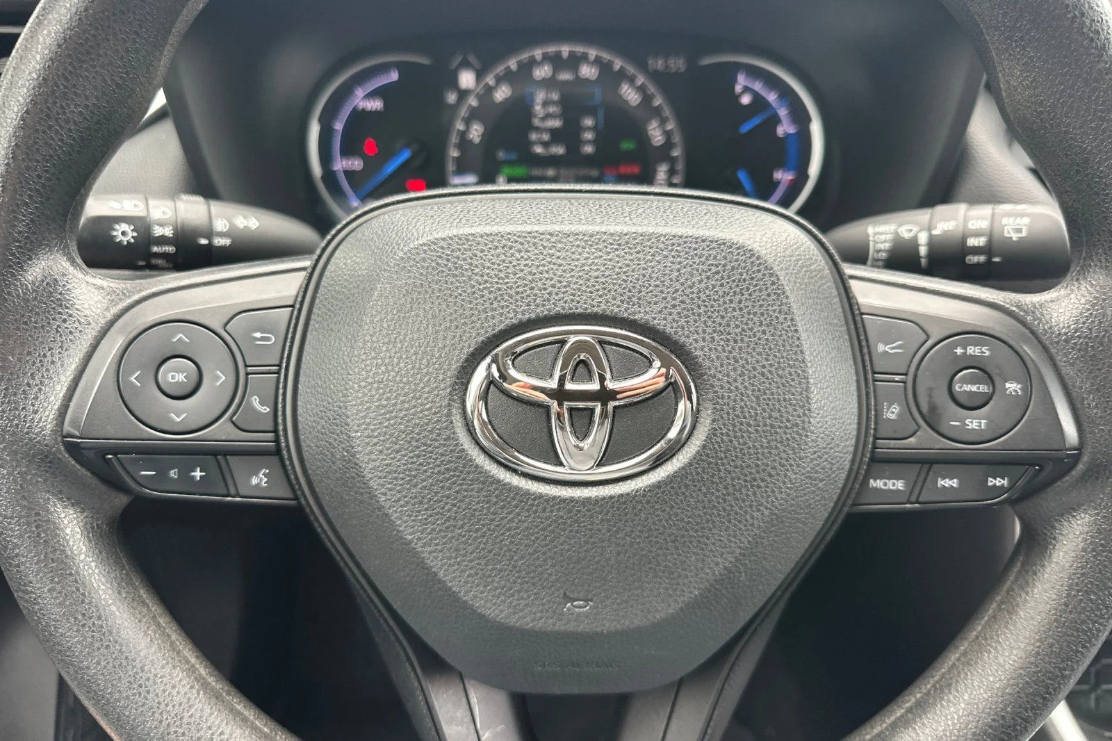 2024 Toyota RAV4 Woodland Edition - Photo 29