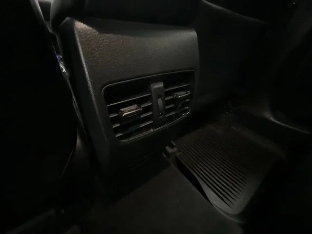 Used 2023  Toyota XLE image 23