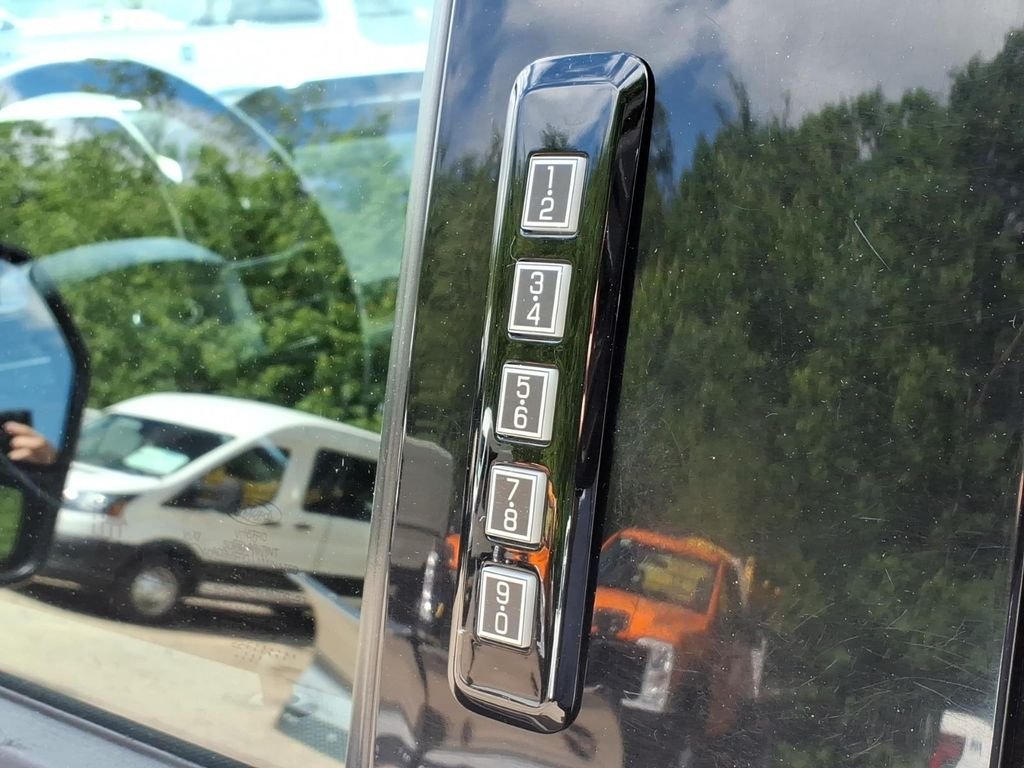 2022 Ford F-150 XLT - Photo 16