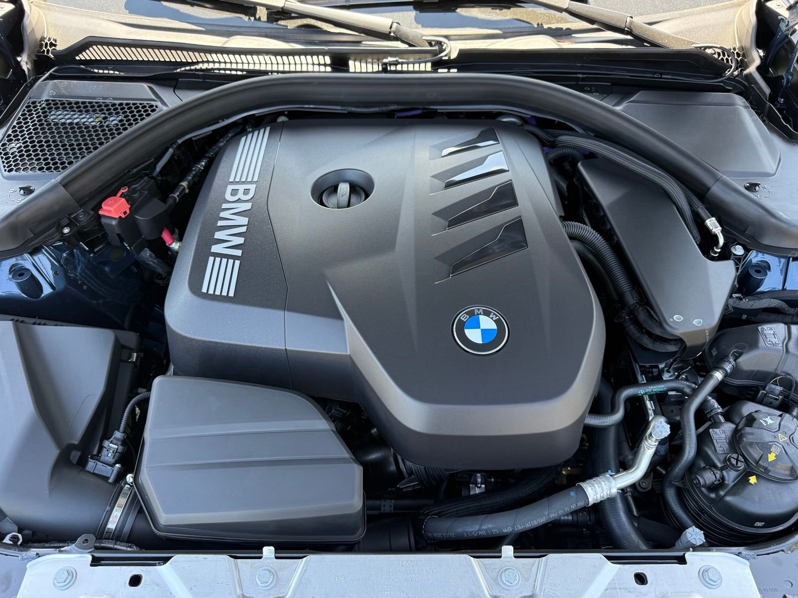 New 2026 Arctic Race Blue Metallic BMW 330i image 31