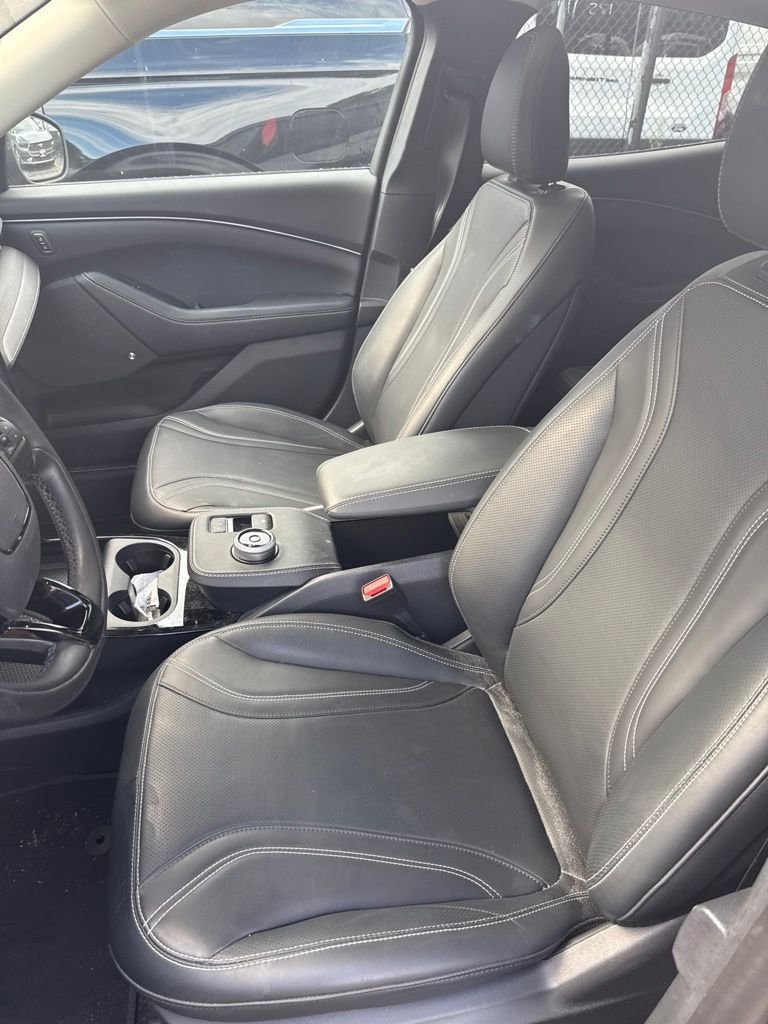 Used 2023 Gray Ford Premium image 3
