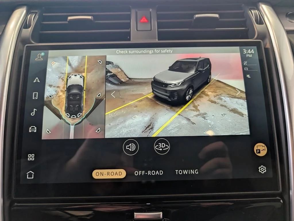 New 2026 Carpathian Grey Land Rover  image 22