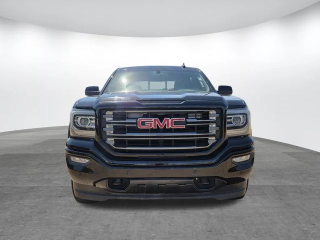 Used 2017 Onyx Black GMC SLT image 2