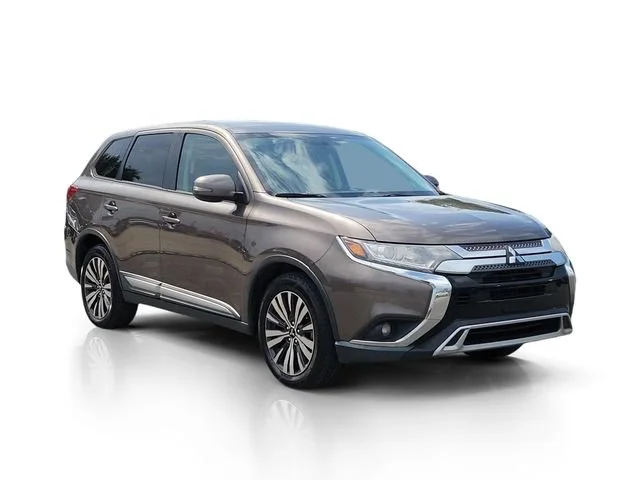 Used 2019 Brown Mitsubishi SE image 1
