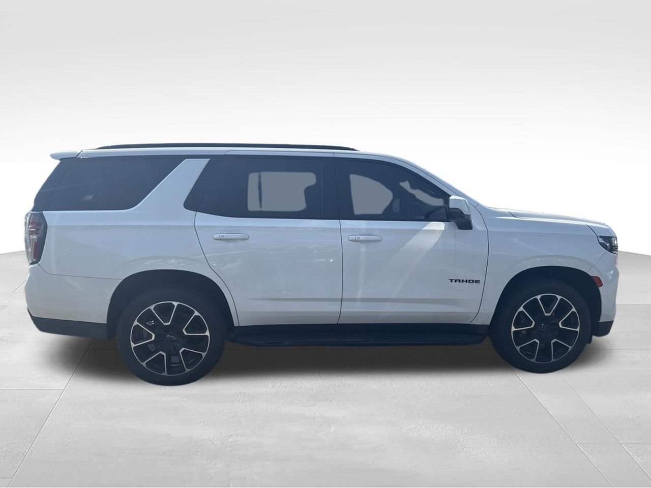 Used 2021 White Chevrolet RST image 3