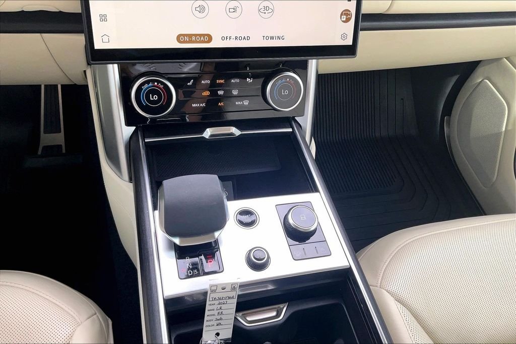 Certified Used 2023 Carpathian Gray Premium Metallic Land Rover SE image 23