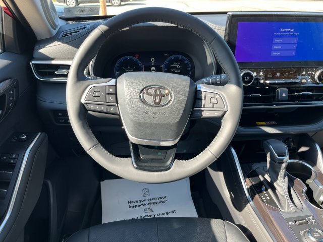 New 2026 Ruby Flare Pearl Toyota Platinum image 16