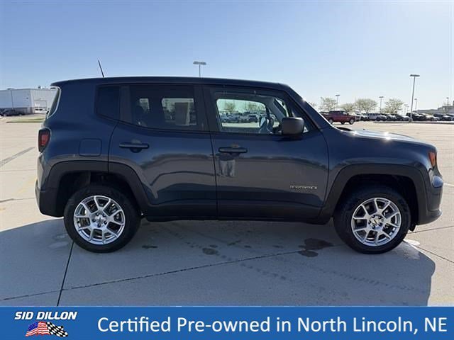Certified Used 2023 Slate Blue Pearlcoat Jeep Latitude image 3