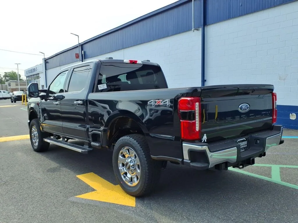 New 2026 Agate Black Metallic Ford F-250® Lariat® image 4
