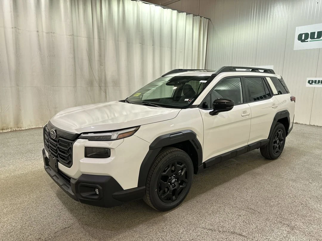 New 2026 Crystal White Pearl Subaru Limited image 4