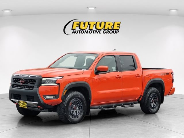 Used 2025 Orange Nissan PRO-4X image 5