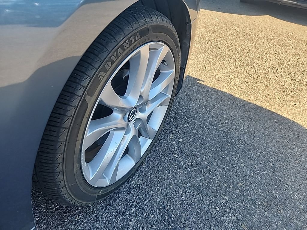 Used 2016 Blue Mazda i Touring image 16