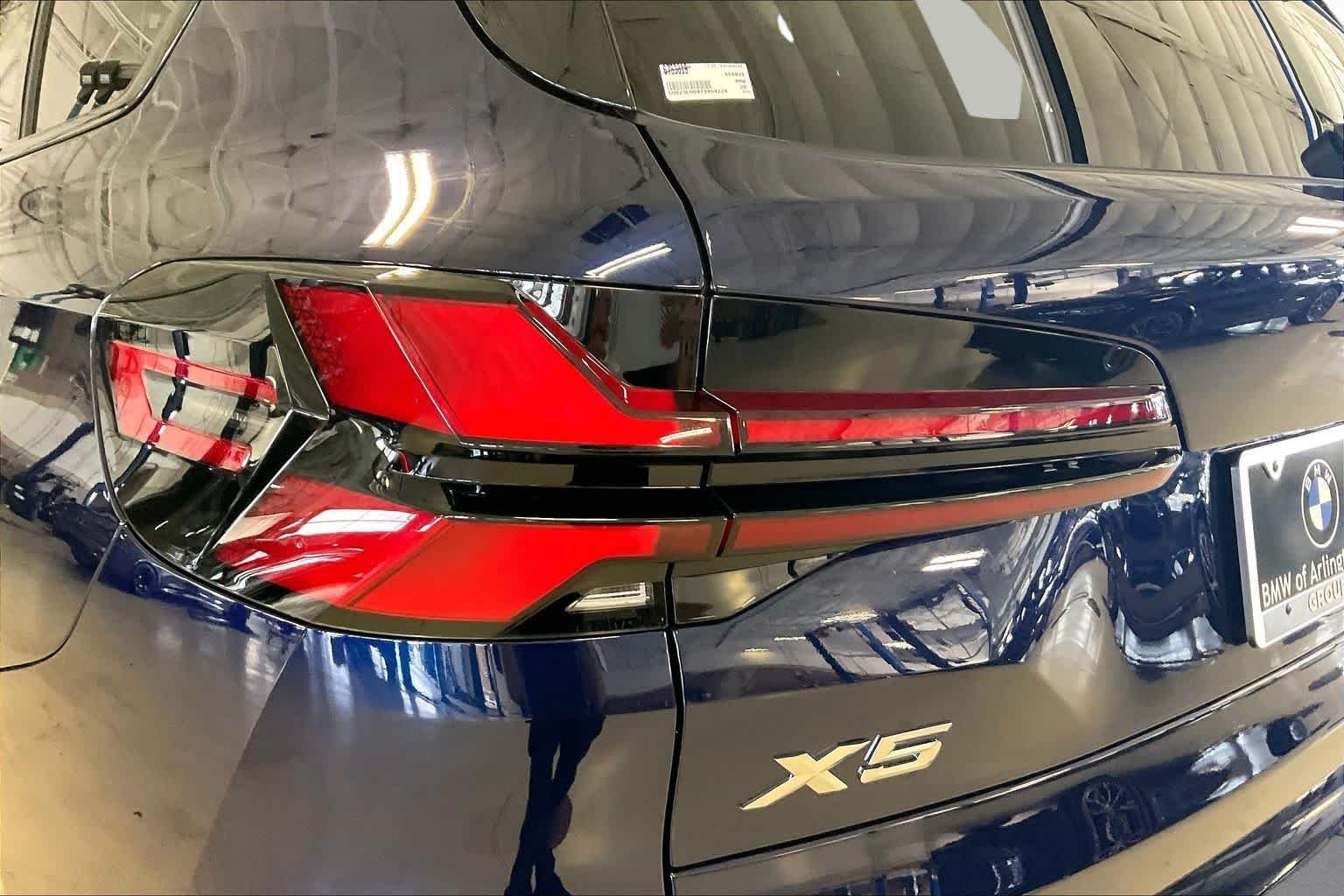 2026 BMW X5 40i | CarEdge | CarEdge